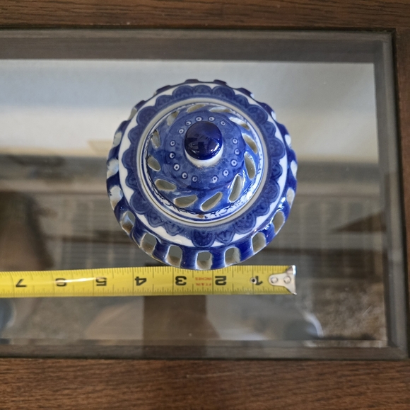 Silvestri handcrafted oriental design tea light/potpourri jar. - Picture 3 of 6